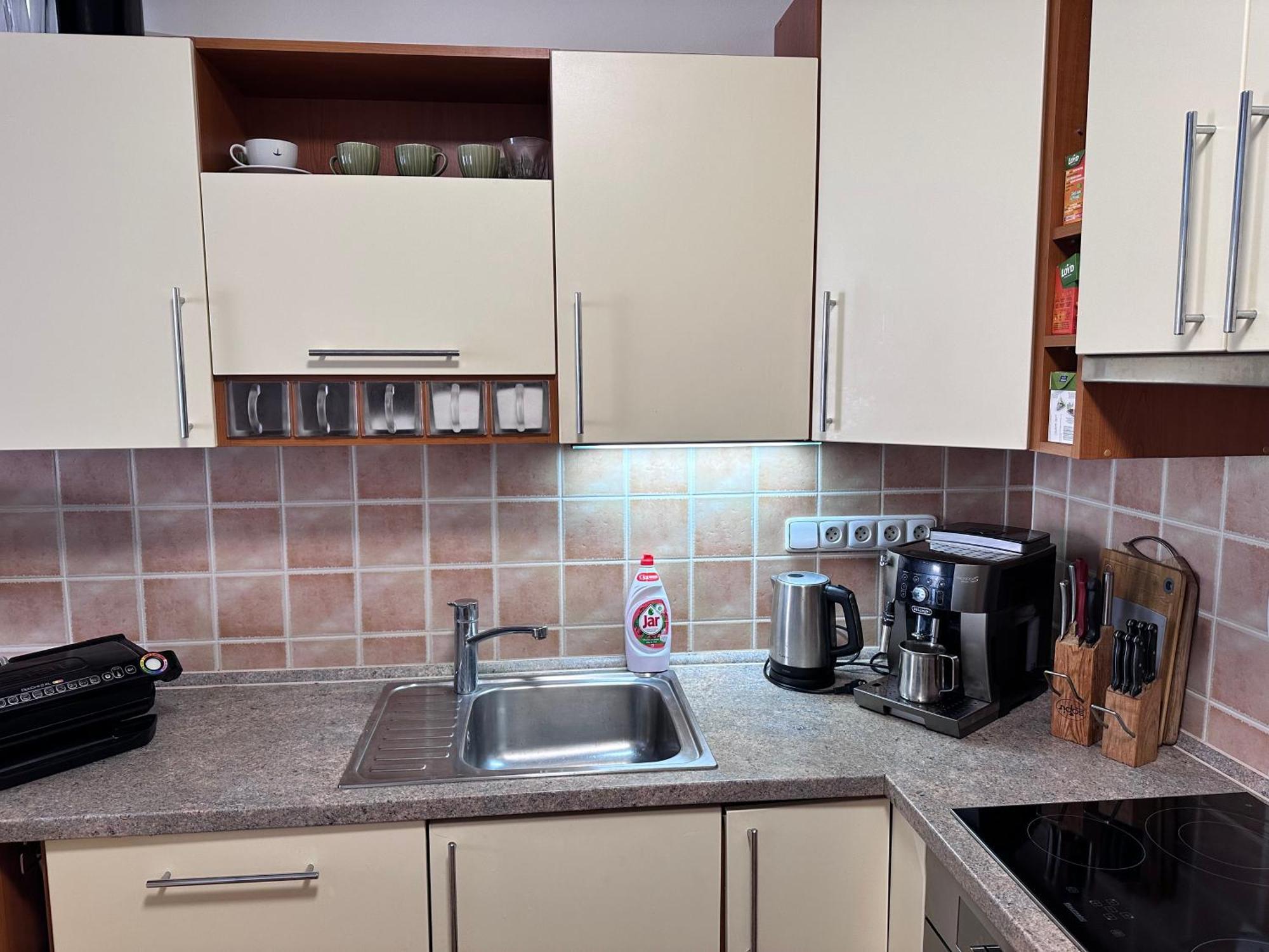 Old Town Apartments Zderadova 6 Brno Ngoại thất bức ảnh