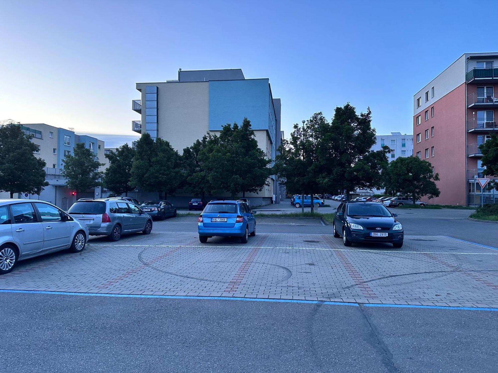 Old Town Apartments Zderadova 6 Brno Ngoại thất bức ảnh